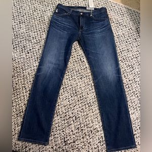 AG Jeans The Graduate size 34, 33 inch inseam
